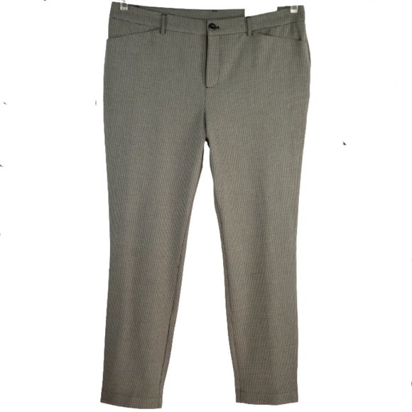 Christopher & Banks TAPERED Pants Size 16 or 24W Shaped Fit Mid Rise Dress Pant - Picture 1 of 7